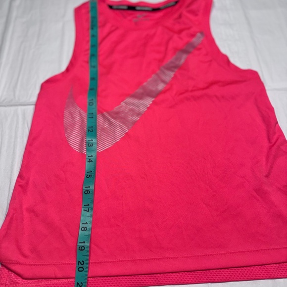 Nike Di-Fit Pink Tank Top - Picture 5 of 7